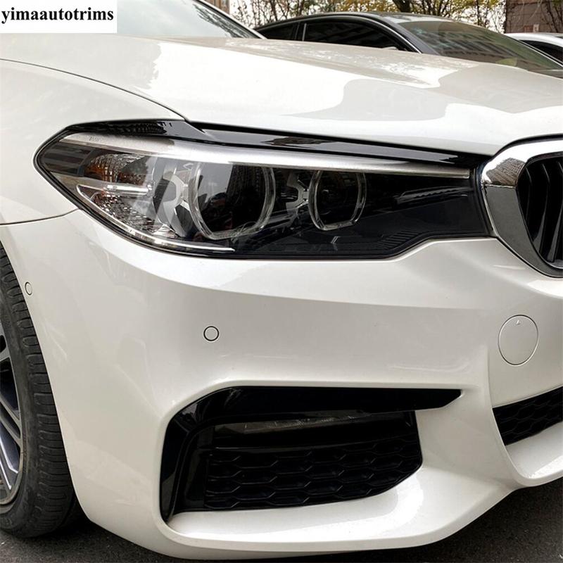 ABS Carbon Fiber / Black Car Front Headlight Lamp Eyebrow Sticker Trim Decor Accessories For BMW 5 Series G30 530I 2017 -