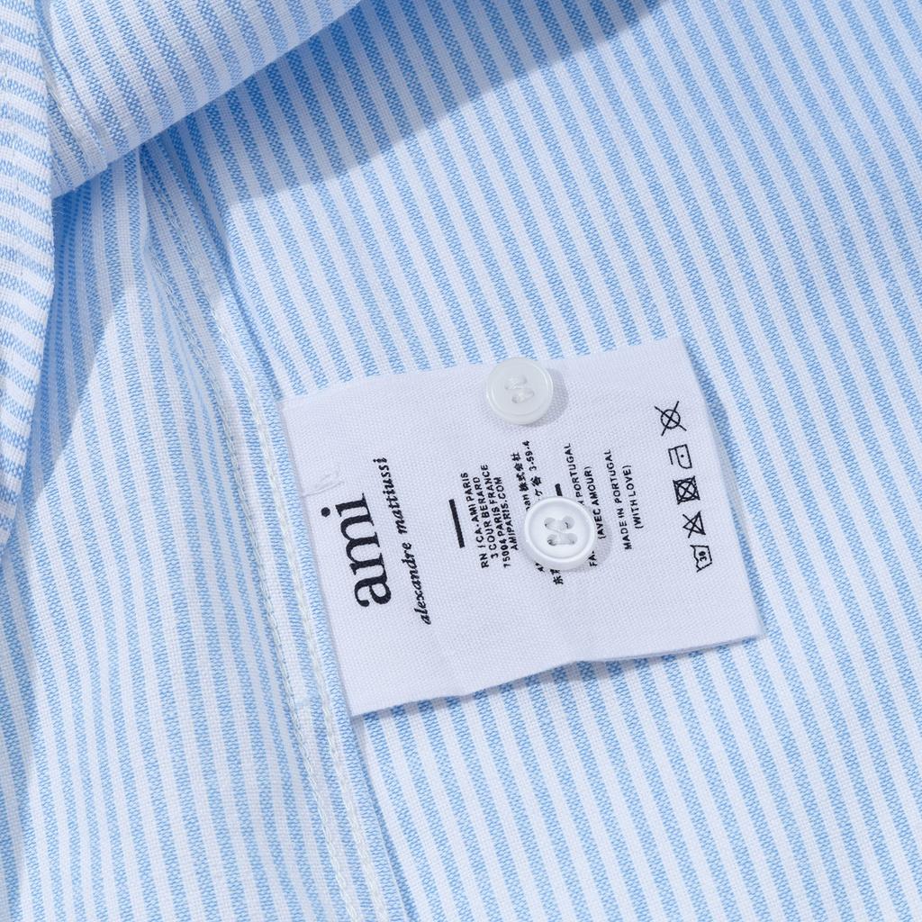 2218 AMI Podzimní Nový Produkt Náprsní Kapsa Klasická Černá Vyšívaná Malá Láska Kostka Ležérní Bavlněná Jednobarevná Košile s Dlouhým Rukávem