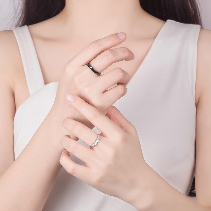 Schwarz-Weiß-Rhombus Glänzend Partnerring Einfach Offen Verstellbare Ringe Schmuck Für Freund Freundin Valentinstagsgeschenk