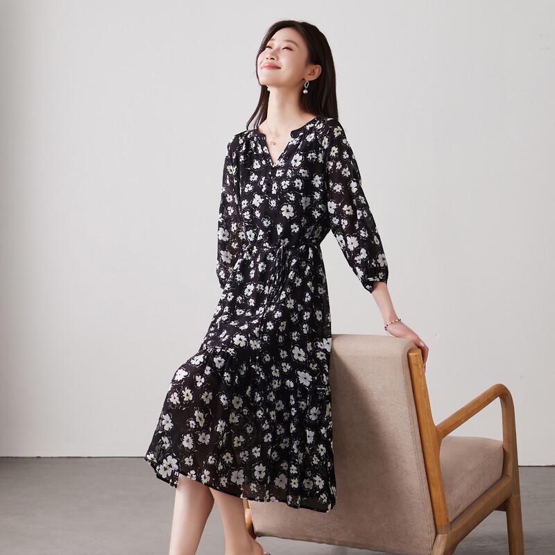 SOFSIL Women s Floral V-Neck Tie-Waist Dress M