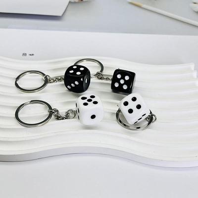 Kreativer Harz Schwarz-Weiß Würfel Schlüsselanhänger Anhänger - Tasche Zubehör & Geschenk Schmuck