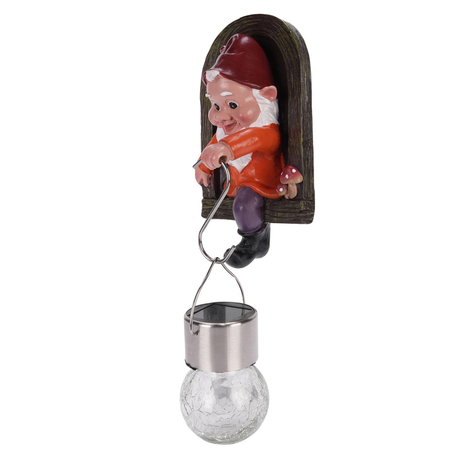 

Gnome Tree Hugger Statue with Solar Light Cute Resin Gnome Figurine Garden Decoration