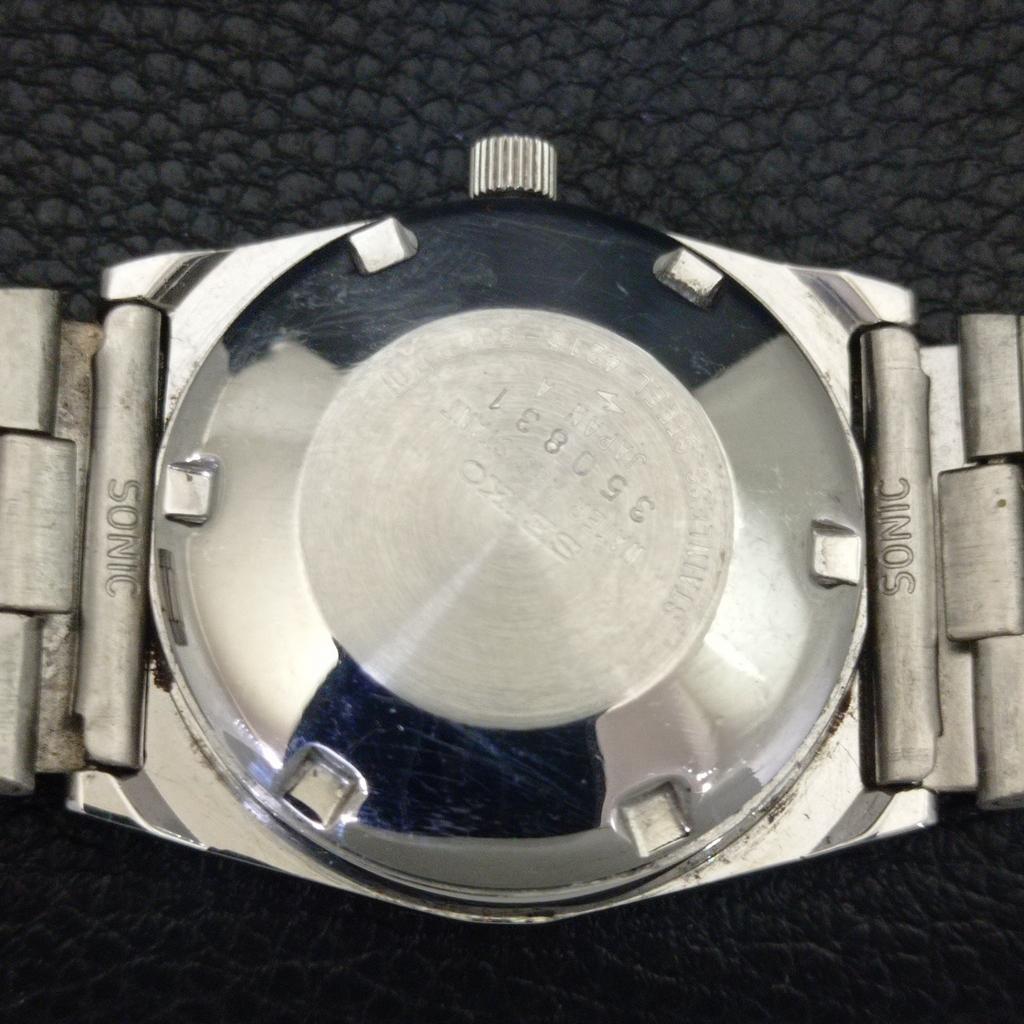 VINTAGE SEIKO 5 AUTOMATIC JAPAN BOY ORIGINAL DIAL WATCH a704281-1 R213i-a704281