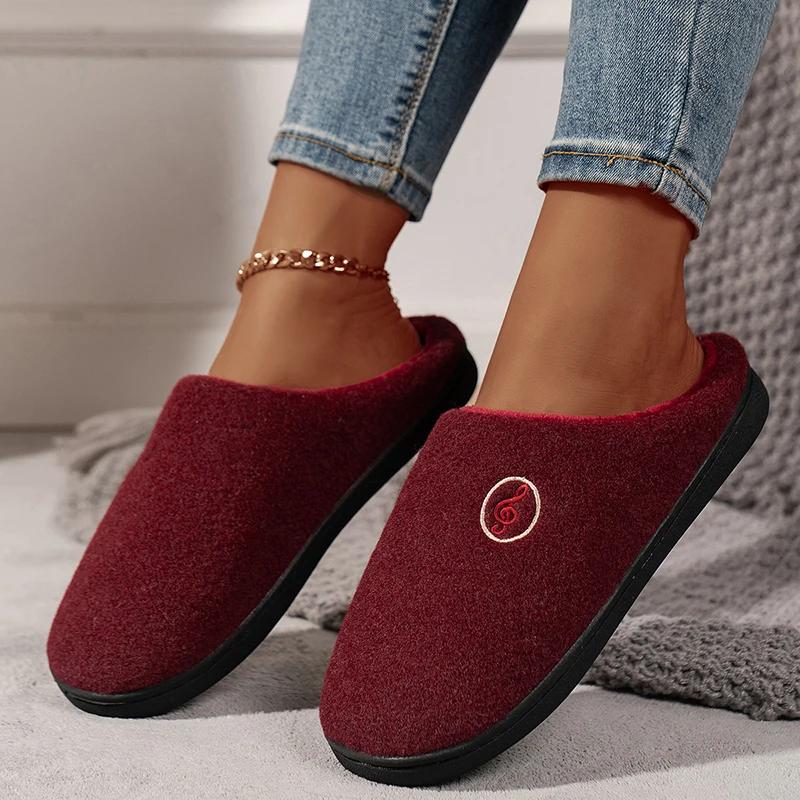 Fashion Winter Keep Warm Fluffy Slippers Women 2025 Comfort Flat Heel Thick Plush Slides Woman Indoor Soft Sole Couple Cotton Slippers