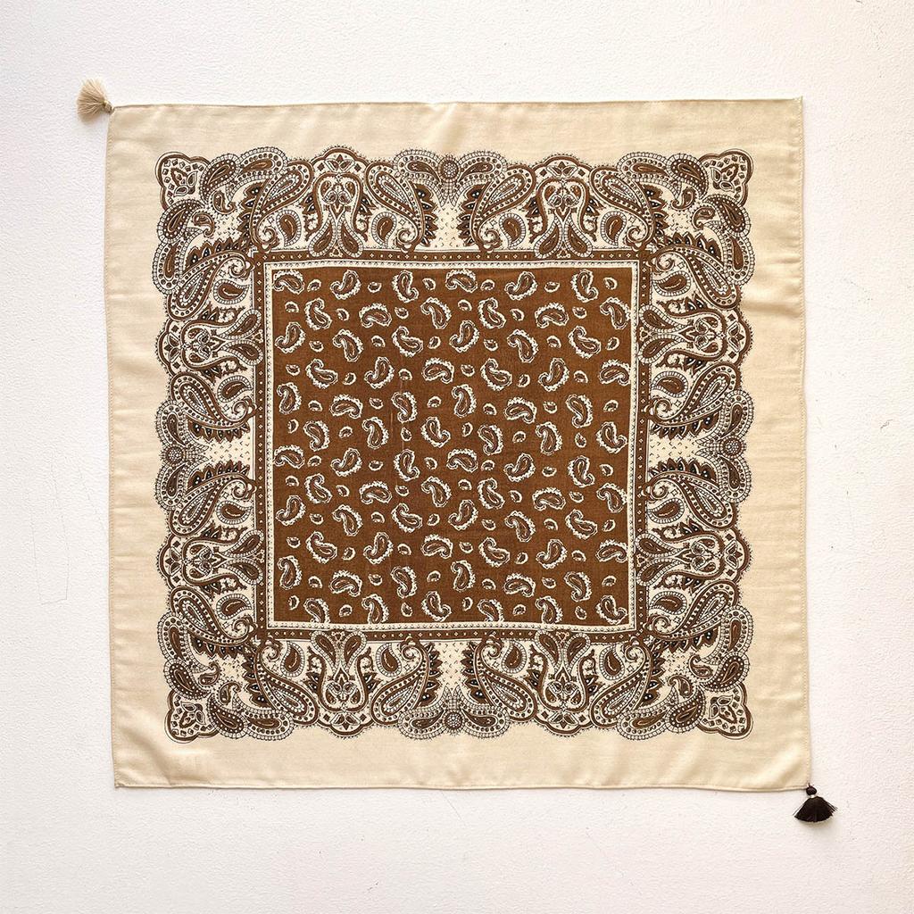 1116 Spring and Summer New Versatile Retro Paisley Cashew Flower Pendant Medium Square Towel Women's Neck Multi-functional Decoration