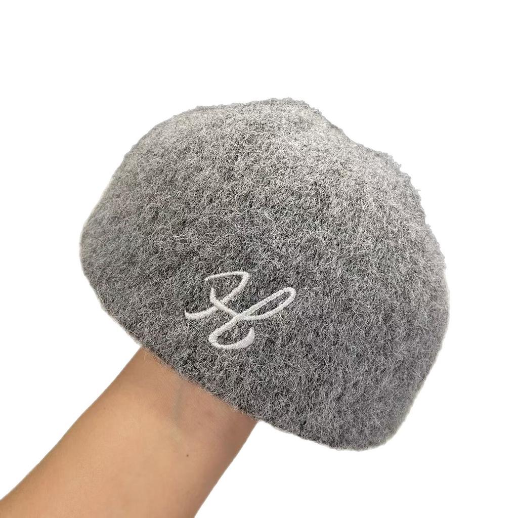 Autumn and Winter New English Letter Beret Hat for Women Casual Warm Woolen Hat with Temperament and Face Little Painter Hat