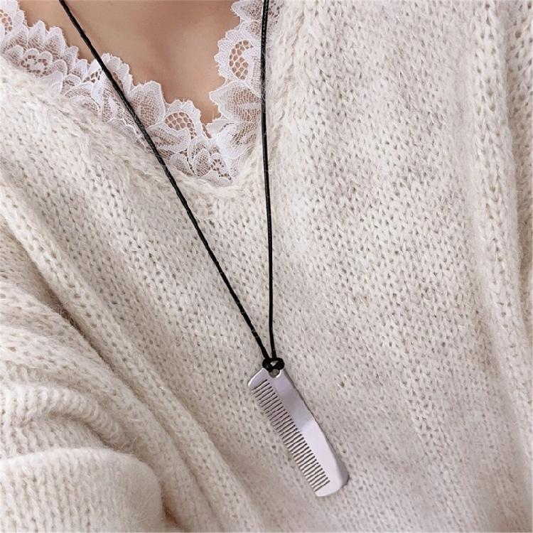 Unique Alloy Comb Pendant Necklace Accessory Adjustable PU Leather Rope Long Sweater Chain Stylish Neckchain Accessories