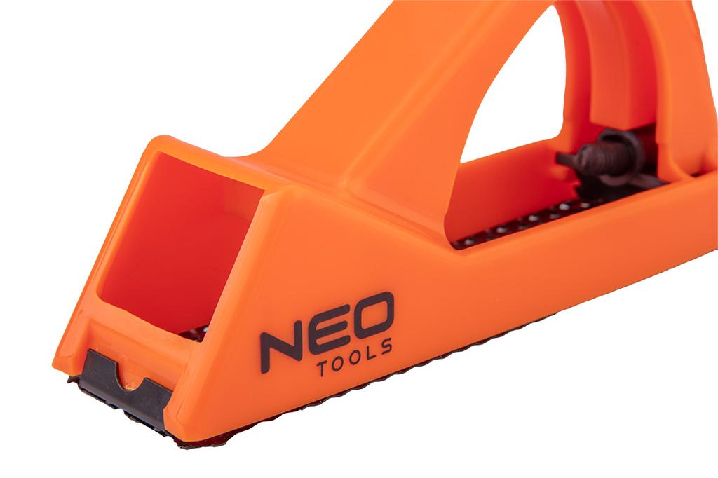 140 mm scraper