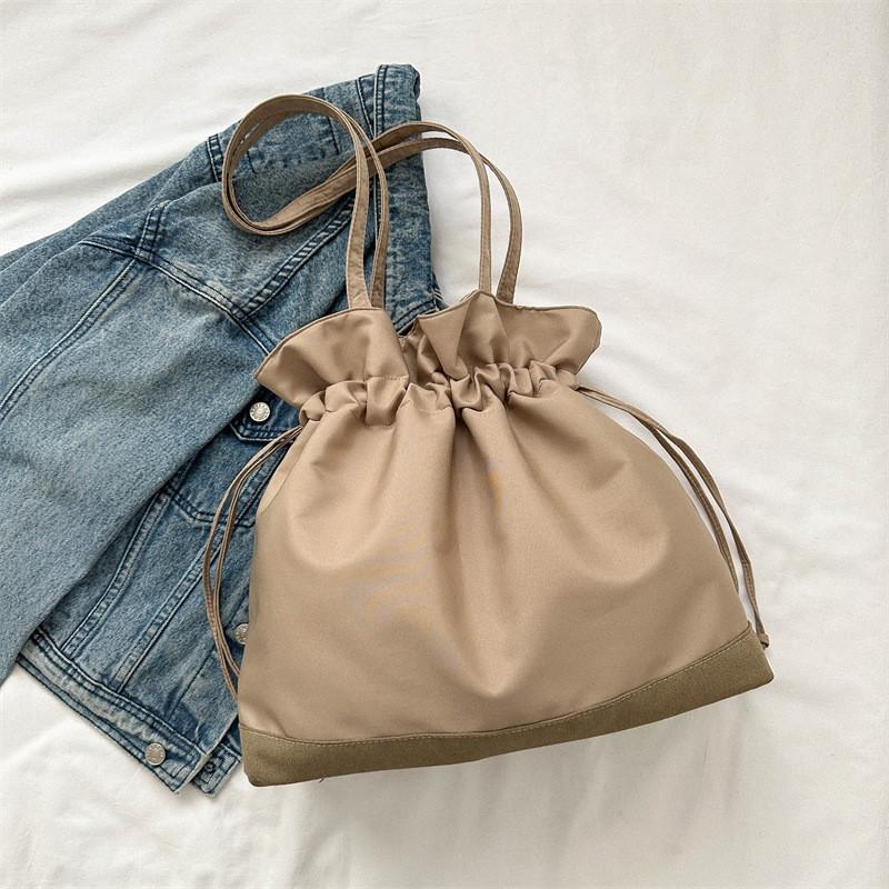 

Fashionable Casual Vintage Large Capacity Drawstring Bucket Bag For Women With Stylish Design In Multiple Colors хакі