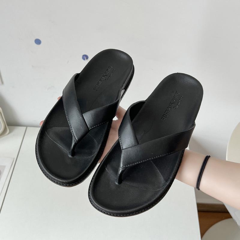 Unisex Non-Slip Flip-Flops: Summer Flat Bottom Beach Sandals for Couples
