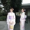 Dámské japonské kimono a yukata šaty pro formální fotografování