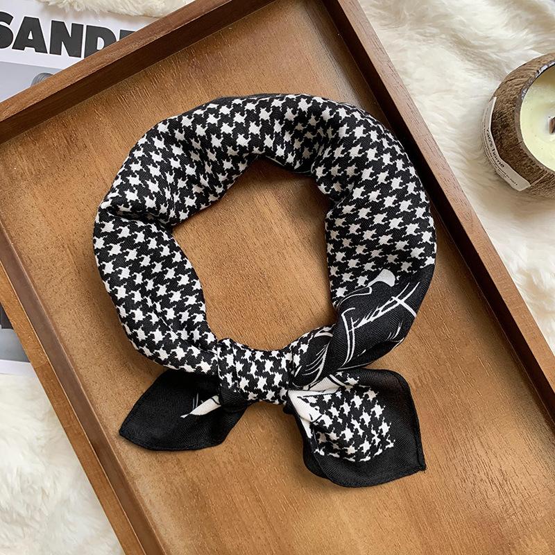 Silk scarf square scarf high-end new thickened warm scarf head scarf neck protection small scarf