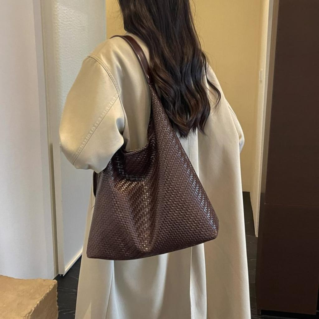Xeie Thuk Tote Bag Women PU Woven Shoulder Daily