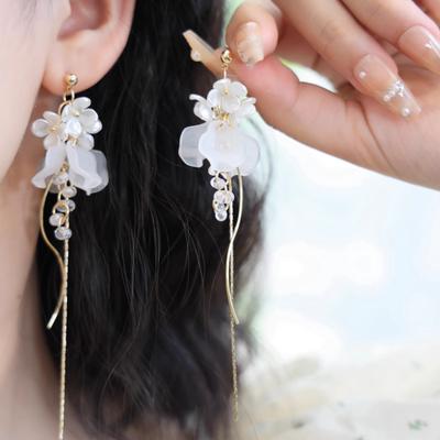French Retro Premium Shell Flower Fringe Long Clip On Earrings For Women No Piercing Needed Elegant Dangle Ear Clips