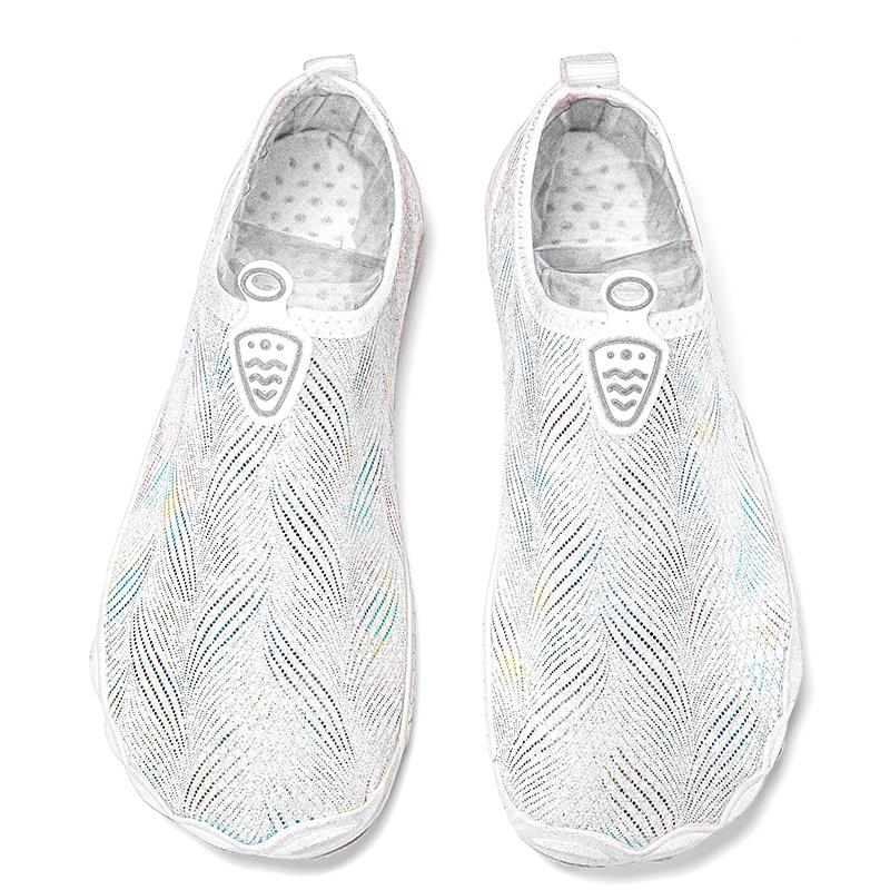 

Aqua Shoes Beach Swimming Water Sport Shoes Barefoot Sneaker Fitness Swim Surfing Snorkeling Shoes Breathable Rubber Outsole 37