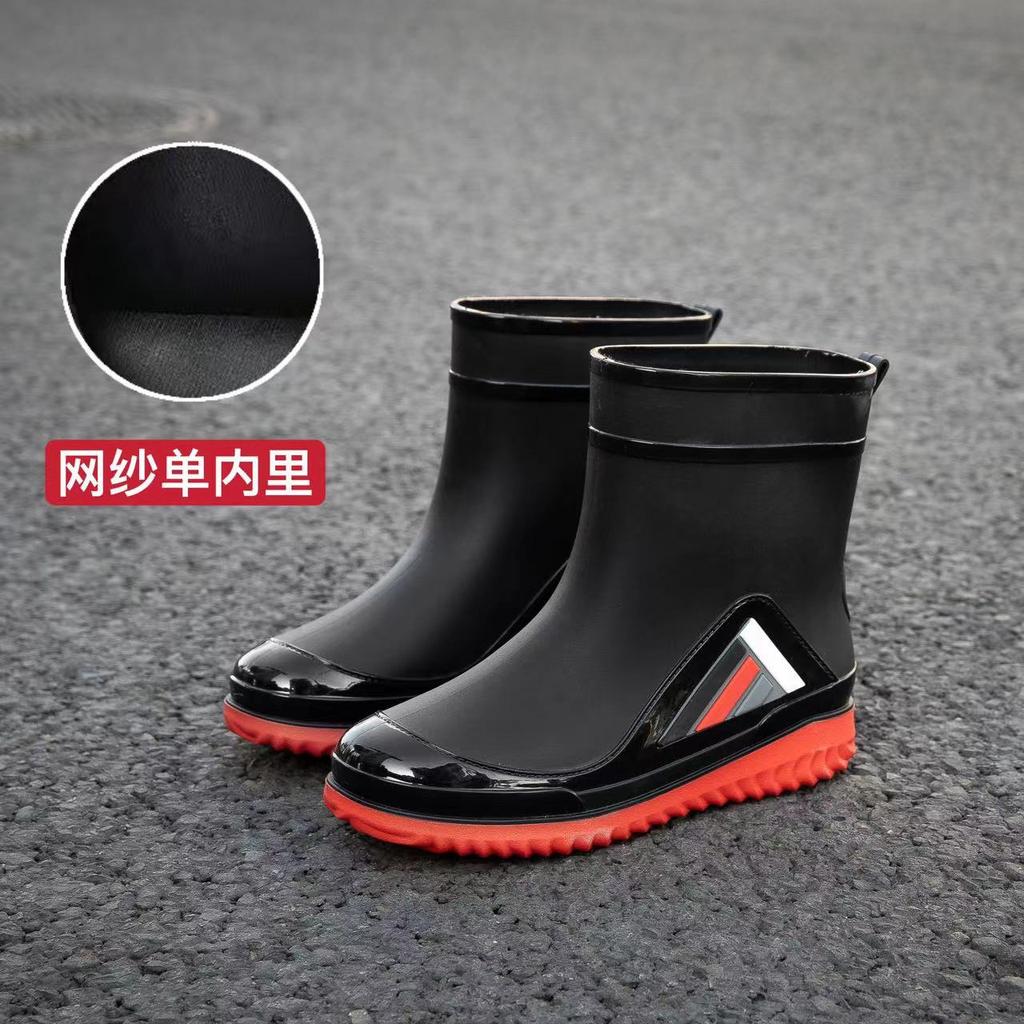 Rain shoes men's medium tube non-slip waterproof shoes new fashion outdoor closed water boots warm short tube rubber shoes men's fashion
