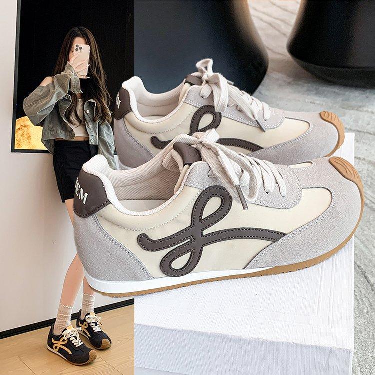In the autumn of 2025, the new inner height-increasing German training shoes women's color matching lace-up Forrest Gump shoes flat-bottomed versatil