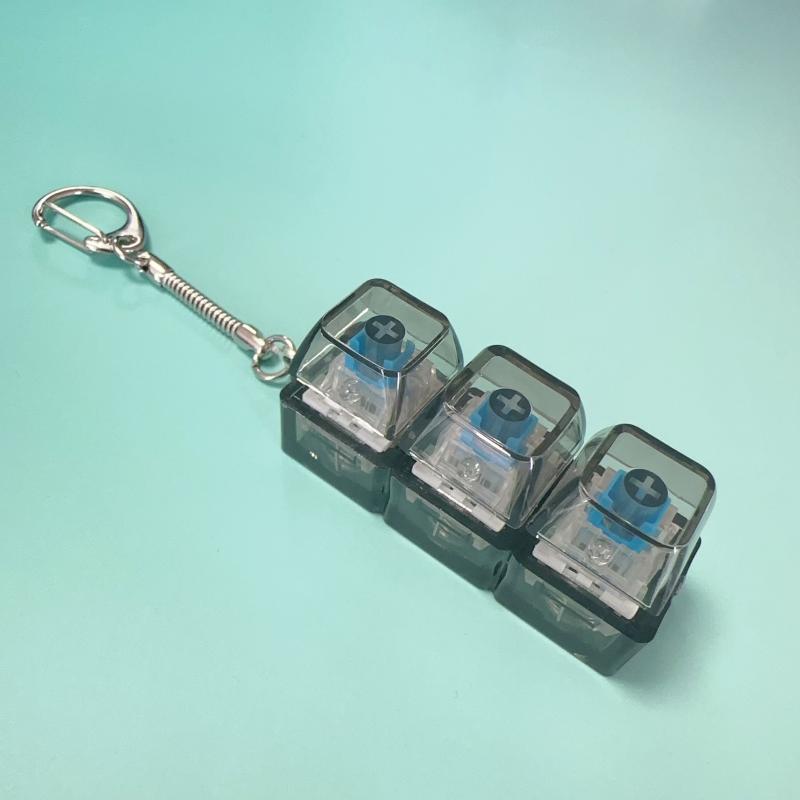 

3Keys Keyboard Key Chain DIY Button Finger Keyboard Caps Stress Relief Toy Bag Pendant Transparent Shaft Decompression Toy Gift
