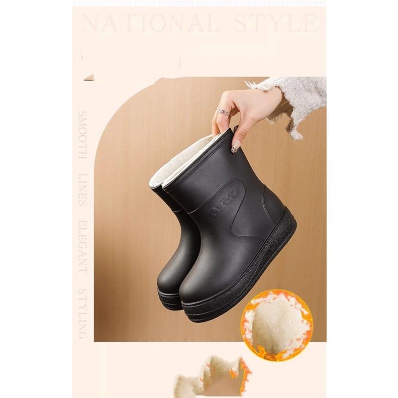 Women's Winter Mid Tube Fleece Anti Cold Anti Slip Wear Resistant And Warm Rain Shoes