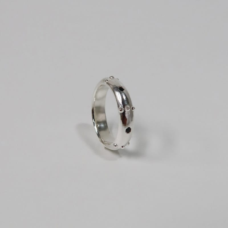 M.M.E mme_black . 27