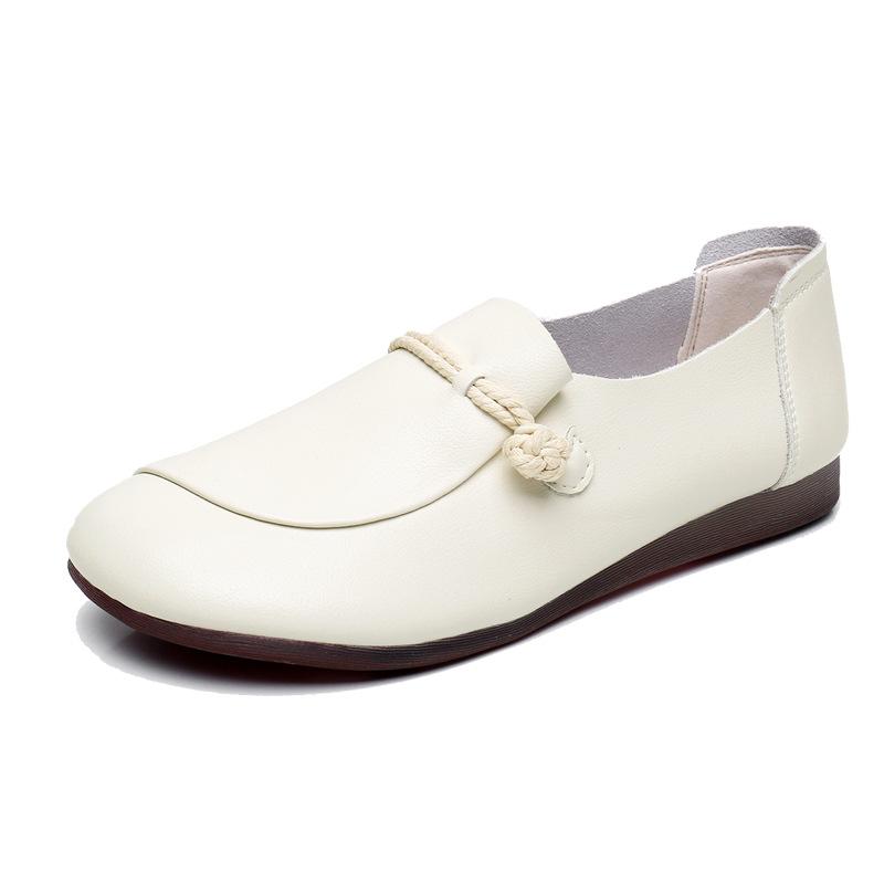 Leather round head flat bottom mother shoes soft sole soft surface comfortable foot women's single shoes deep mouth middle-aged women's leather shoes