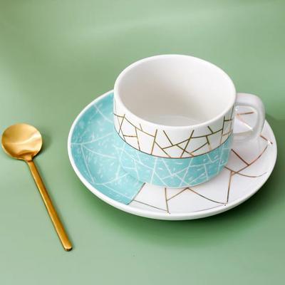 Kaffeetasse und Teller im nordischen Stil, zweiteiliges Set aus bemaltem Goldbecher, Keramik-Wassertasse, Kaffeetasse, Frühstückstasse, Milchbecher