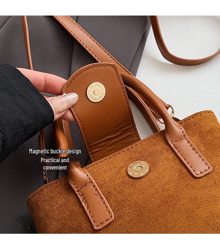 Sweet & Trendy 2025 Cute Plush Bucket Bag