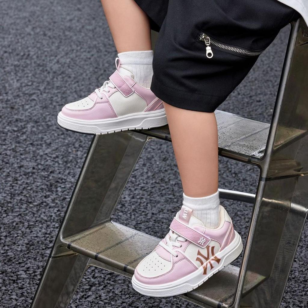2025 Kids' Lightweight White Sneakers: Breathable Outdoor Shoes for Boys & Girls