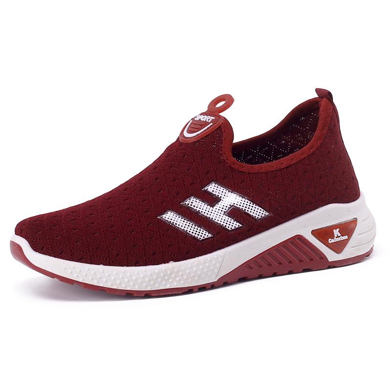 Lette gåsko for kvinner Uformell Pustende Slip On Sneakers Tennis Joggesko Trening Fottøy Gym Sneakers for kvinner Atletiske sportssko