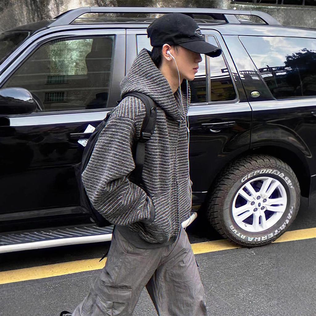 Black-and-white Striped Hooded Cardigan Sweater Men's Autumn Design Sense Small Fragrant Wind Street Zipper Coat