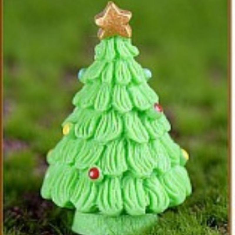 Christmas Micro-landscape Accessories Christmas Tree Ornaments of Various Sizes Resin Handicraftsand Cute Home Decorations