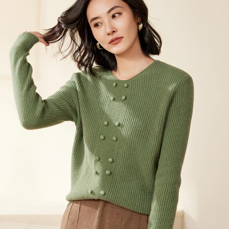 Women's Chic Versatile Wool Sweater - Soft, Stylish, Age-Reducing Design