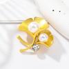 Female Minimalist Countryside Style Ginkgo Leaf Brooch