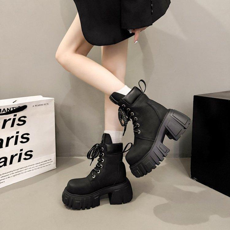 Byxor stövlar 2025 höst nya tjocksulade Martin stövlar avtagbara två bär stövlar Spice girl vind höjdhöjande stövlar kvinnor