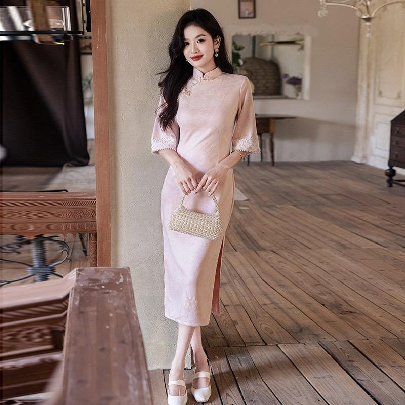 Pink Large-sleeved National Style New Chinese Autumn Medium-sleeved Cheongsam Improved Young Women's Retro Slim-fitting Waist Spring and Autumn