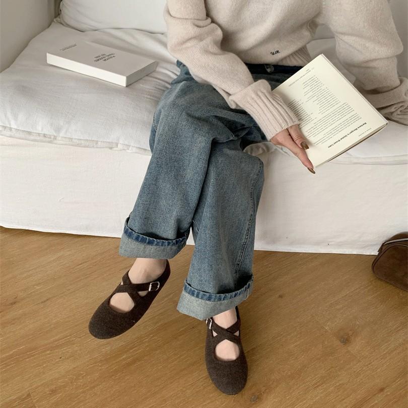 Retro Mary Jane women's shoes spring and summer 2025 new French elegance with skirt round head soft sole evening shoes