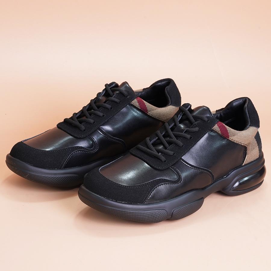 2025 Frühling neue lässige Lederschuhe Herrenmode vielseitige Herrenschuhe weiche Oberfläche weiche Sohle Schnürschuhe Herren Sport- und Freizeitschuhe