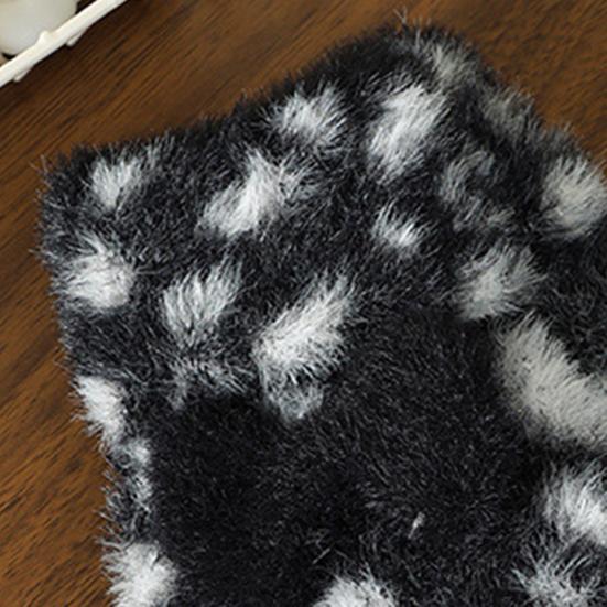 1 Pair Knitted Gloves Leopard Print Plush Warm Winter Gloves with Tie-Dye Color Bow Decoration Touchscreen Gloves