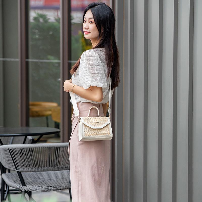 Ladies trend straw bag 2025 new ladies bag fashion sequins decoration shopping dating messenger bag