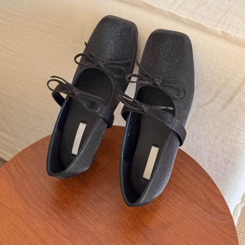 Women's Mary Jane Shoes Flat Sole Bow Square Toe Shoes Women Dress Leisure Satin Internal Height Sweet Zapatillas De Mujer