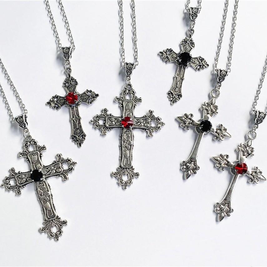 Gothic Cross Pendant Necklace With Flower Pattern Alloy Chain Jewelry For Party Wear