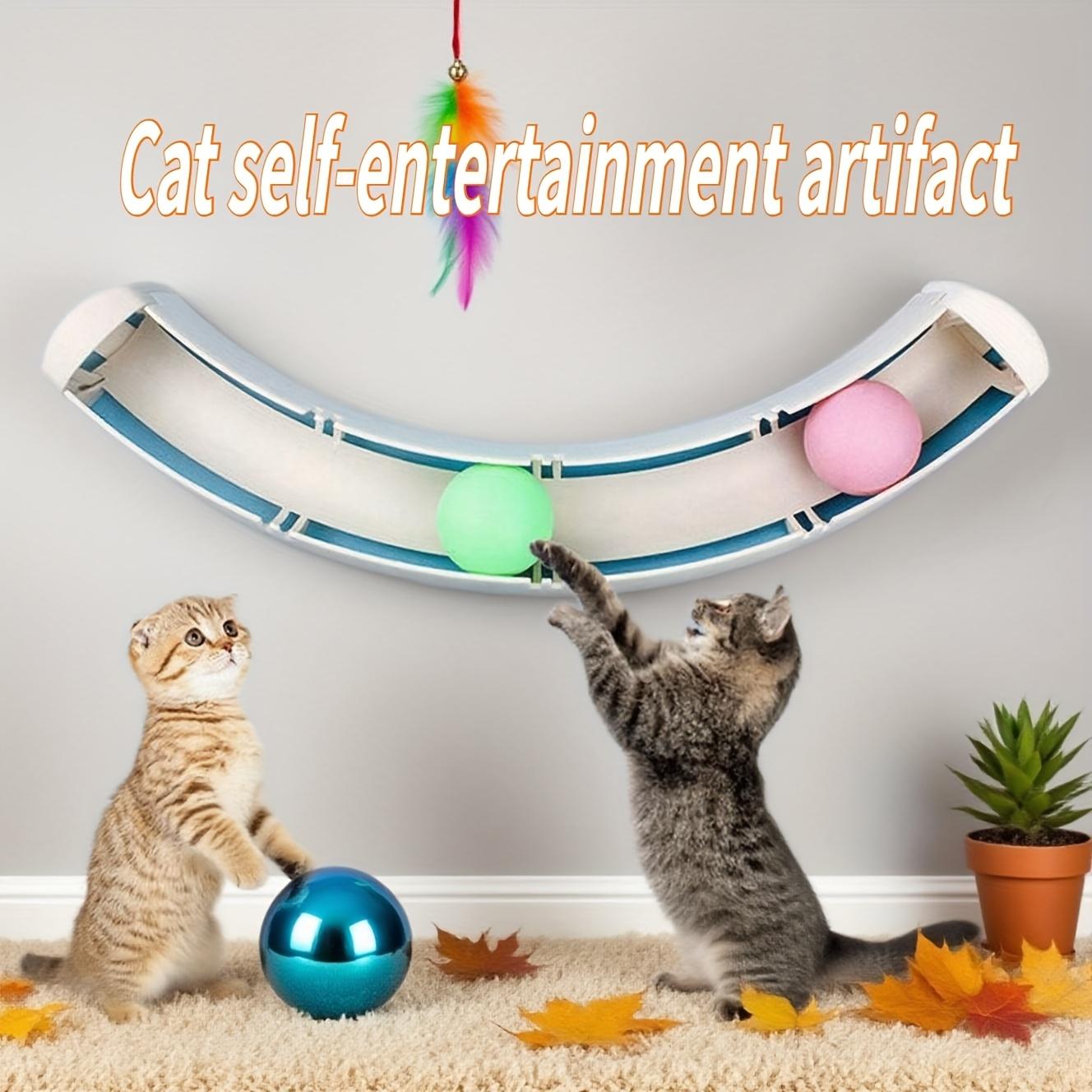 

Wall-mounted interactive toy with rolling ball plastic self-play no battery required random colors for cats One Size білий