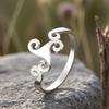 Dawapara Ancient Celtics Triskele Ring Triple Spiral Triskelion Good Luck Amulet Stainless Steel Wedding Band Anniversary Gift
