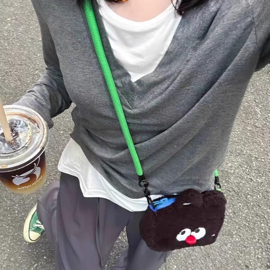 Niche Cute Cartoon Black Cat Fur Bag New Plush Versatile Change Oblique Span Bag Storage Cosmetic Bag Women