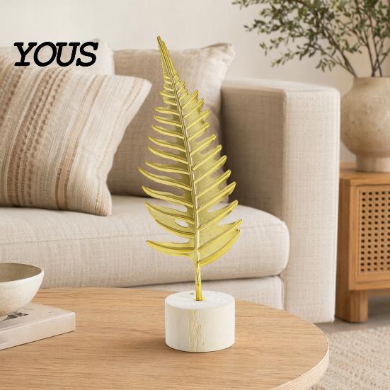 Desktop Leaf Decoration Gold Leaf/Feather Ornaments with Weighted Round Base, Metal 3D Log Base Decor for Home Office Gift And Display Accents Elegant