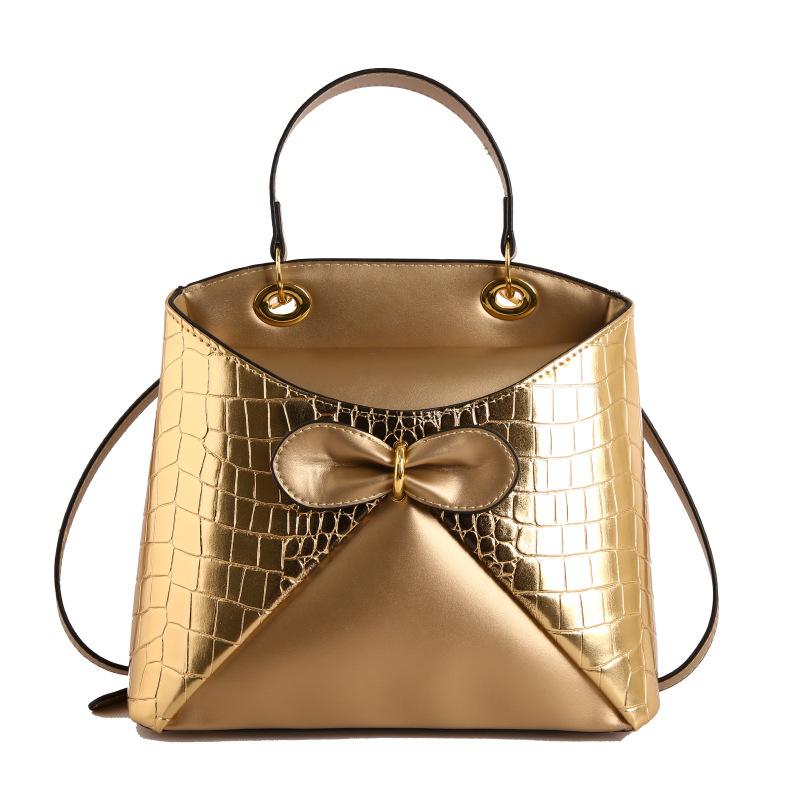Small-scale Design Handbag - Crocodile-pattern Bucket Bag - Elegant Commuter Single-shoulder Crossbody Bag