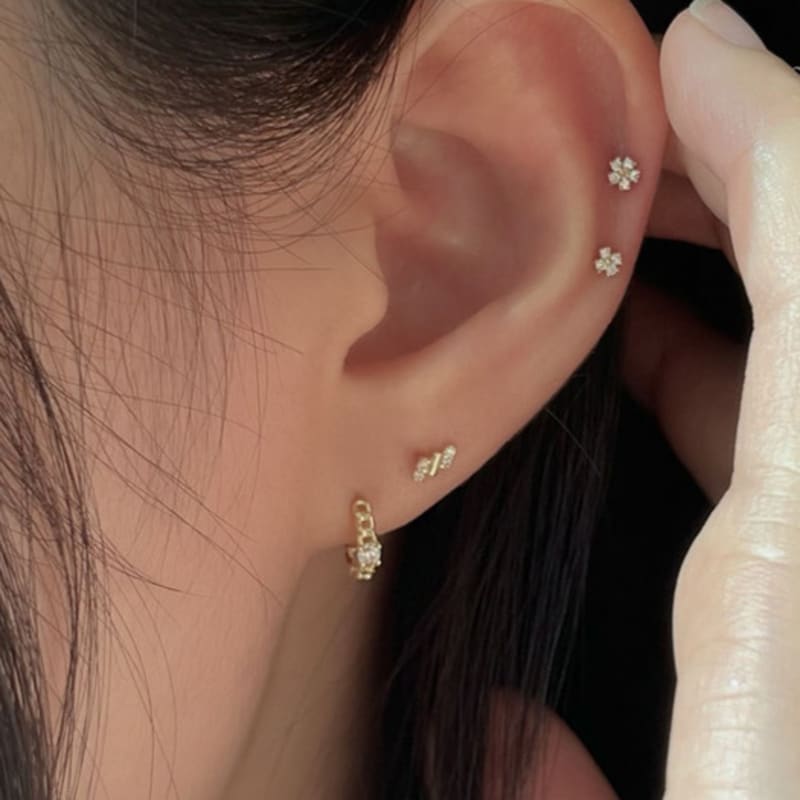 Youngglow 14k Tripple Bar Piercing