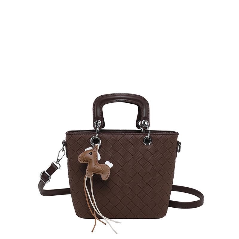 2026 Autumn/Winter Matte Metal Buckle Woven Tote with Large Capacity - Retro Women's Shoulder & Handbag.