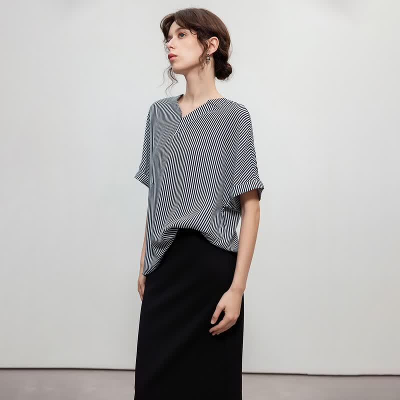 Demana Lightweight Striped V-Neck Blouse L