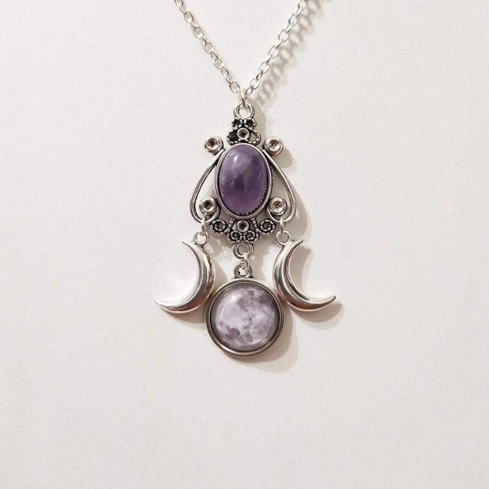 Personality Punk Sliver Color Triple Moon Goddess Round Oval Amethyst Pendant Necklace for Women Creative Charm Jewelry Gifts